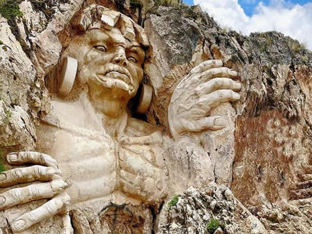 Morada de los Dioses en Cuatrimoto